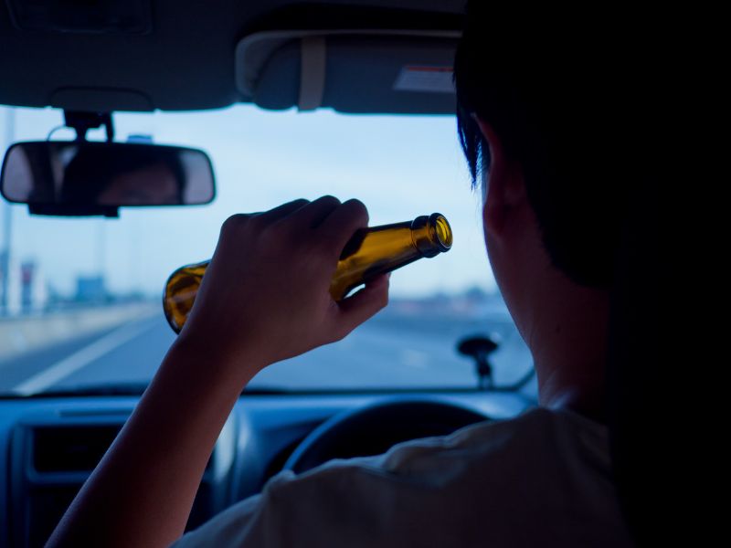 Mandaty i inne kary dla kierowców prowadzących pod wpływem alkoholu – przepisy obowiązujące w 2022 roku