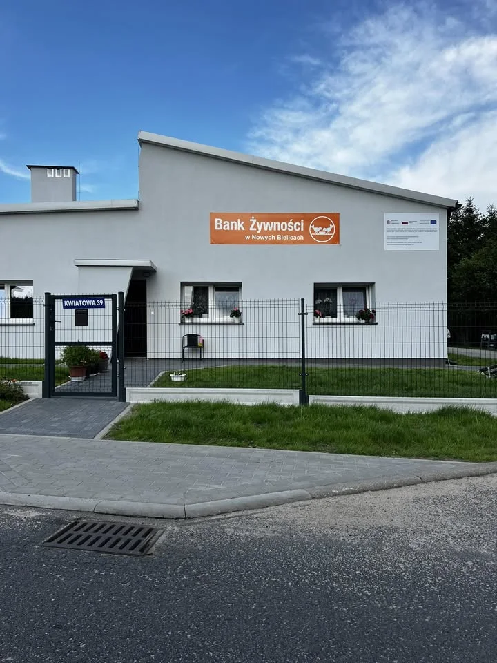 Grafika promocyjna wydarzenia Wielkanocna Zbiórka Żywności w Koszalinie – wolontariusze potrzebni