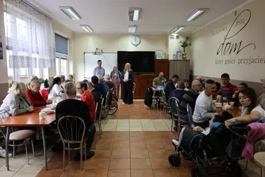 W Bobolicach rozmawiali o kryzysie psychicznym i drodze do samodzielności