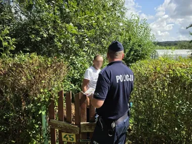 Policjanci ostrzegli działkowców w Koszalinie - złodziej potrzebuje tylko chwili