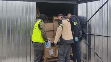 Ponad 600 litrów alkoholu i 60 tys. zł. Zatrzymano 55-latka w Koszalinie